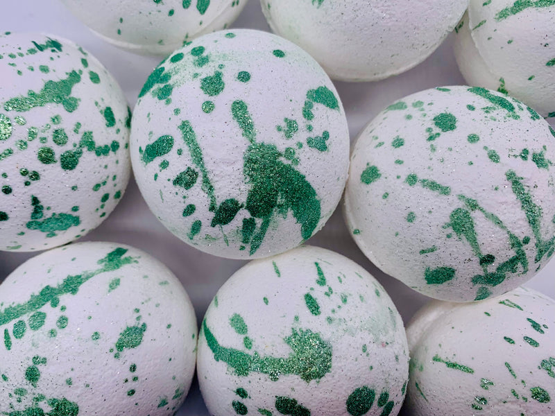 Frosted Pines Bath Bomb - AVA FROST